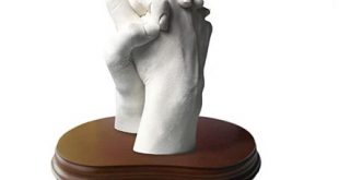escultura de las manos